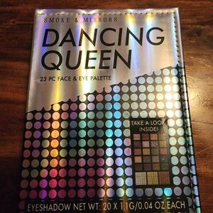 💥NEW Dancing Queen Eyeshadow Palette